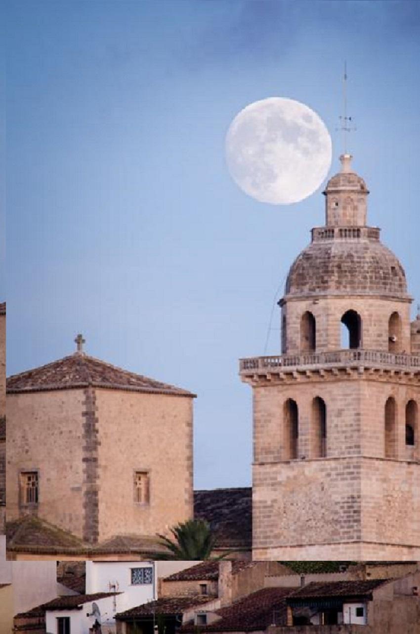 Embat - alberg juvenil Montuiri  Bagian luar foto